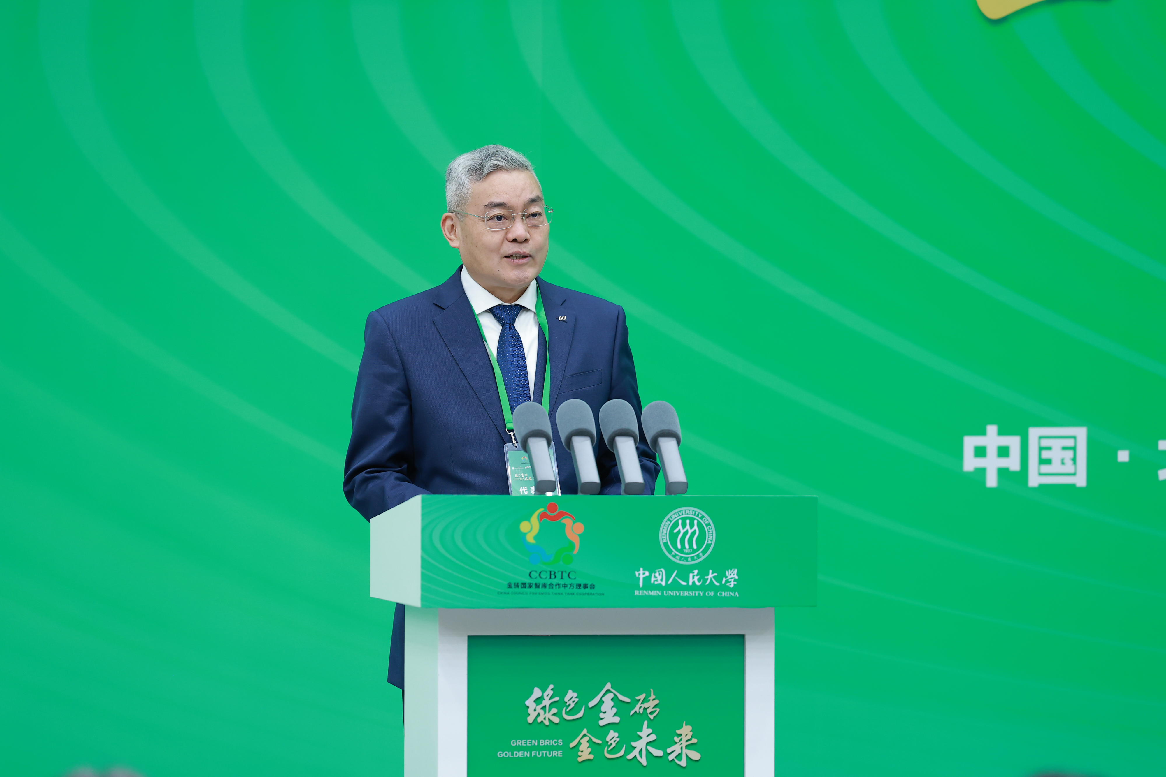 谢伟 党宣.jpg
